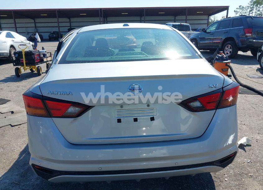Photo 16 of 2022 Nissan Altima SV FWD (VIN 1N4BL4DV6NN367305)