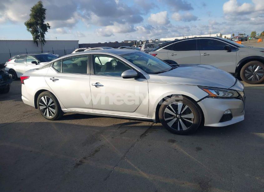 Photo 13 of 2022 Nissan Altima SV FWD (VIN 1N4BL4DV6NN374898)