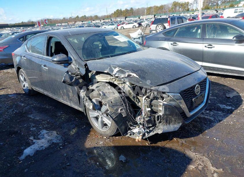 2022 Nissan Altima SV FWD (VIN 1N4BL4DV6NN400089) main photo