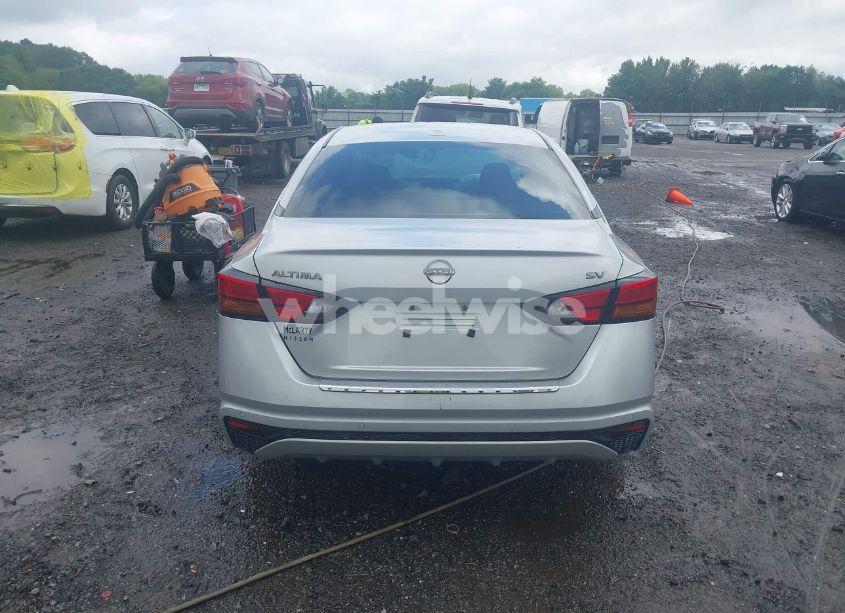 Photo 16 of 2023 Nissan Altima SV FWD (VIN 1N4BL4DV6PN300982)