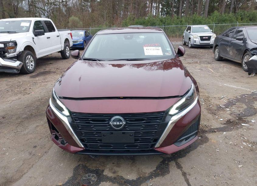 Photo 12 of 2023 Nissan Altima SV FWD (VIN 1N4BL4DV6PN361796)