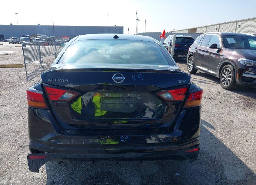 Photo 16 of 2023 Nissan Altima SV FWD (VIN 1N4BL4DV6PN369994)
