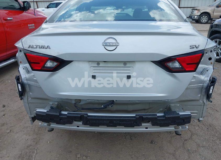 Photo 6 of 2023 Nissan Altima SV FWD (VIN 1N4BL4DV6PN373141)