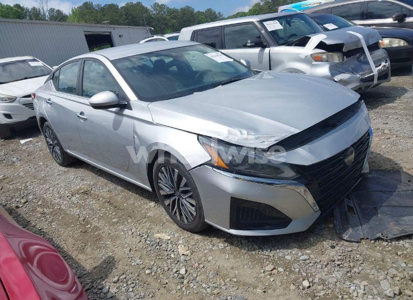 2023 Nissan Altima SV FWD (VIN 1N4BL4DV6PN373754) main photo