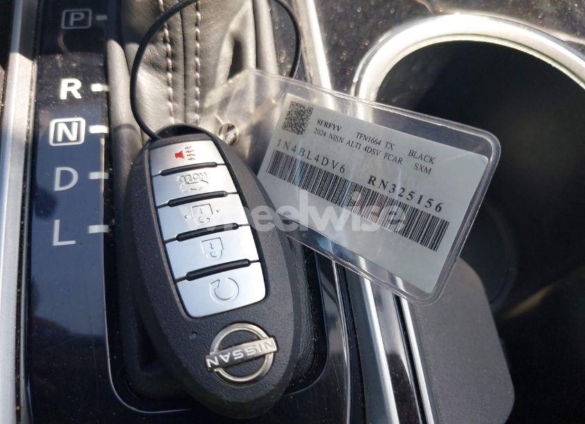 Photo 11 of 2024 Nissan Altima SV FWD (VIN 1N4BL4DV6RN325156)