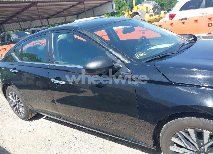 Photo 13 of 2024 Nissan Altima SV FWD (VIN 1N4BL4DV6RN325156)