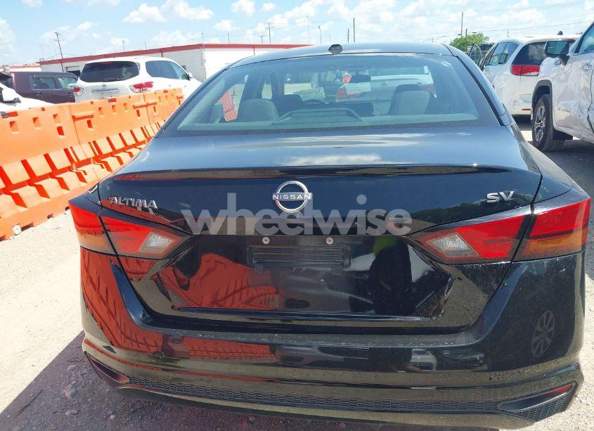 Photo 16 of 2024 Nissan Altima SV FWD (VIN 1N4BL4DV6RN325156)