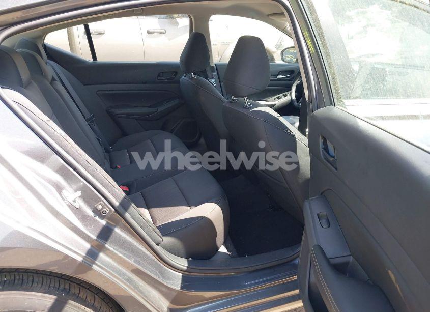 Photo 8 of 2024 Nissan Altima SV FWD (VIN 1N4BL4DV6RN354978)