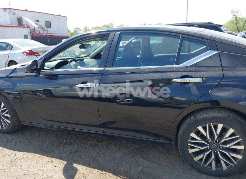 Photo 13 of 2024 Nissan Altima SV FWD (VIN 1N4BL4DV6RN365012)