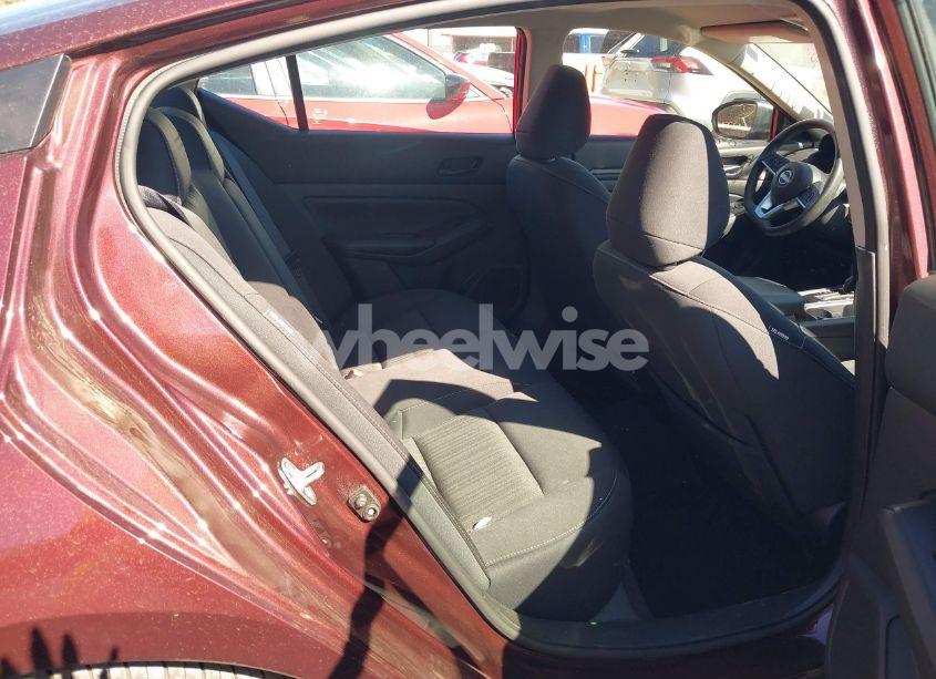 Photo 8 of 2024 Nissan Altima SV FWD (VIN 1N4BL4DV6RN373742)