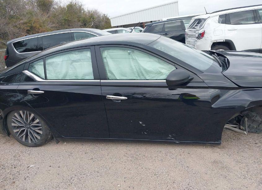 Photo 12 of 2024 Nissan Altima SV FWD (VIN 1N4BL4DV6RN377371)