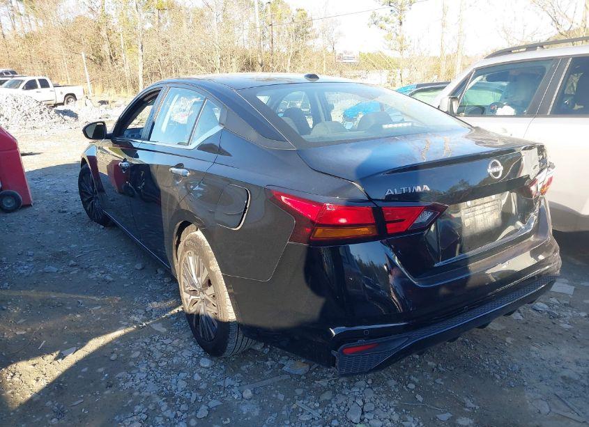 Photo 3 of 2024 Nissan Altima SV FWD (VIN 1N4BL4DV6RN377788)