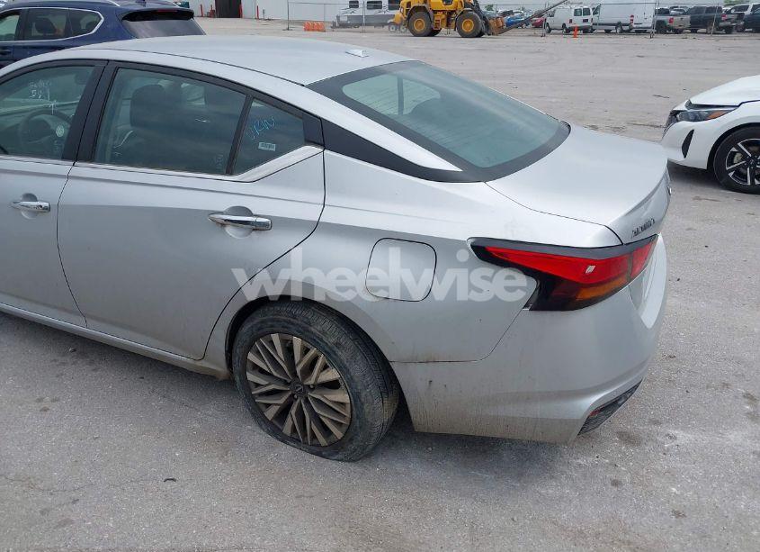 Photo 18 of 2024 Nissan Altima SV FWD (VIN 1N4BL4DV6RN378844)