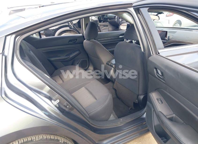 Photo 8 of 2024 Nissan Altima SV FWD (VIN 1N4BL4DV6RN381159)