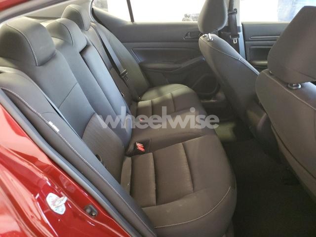 2024 NISSAN ALTIMA SV (VIN 1N4BL4DV6RN420011) main photo