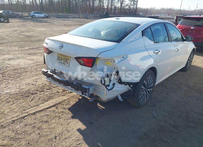 Photo 4 of 2025 Nissan Altima SV FWD (VIN 1N4BL4DV6SN306130)