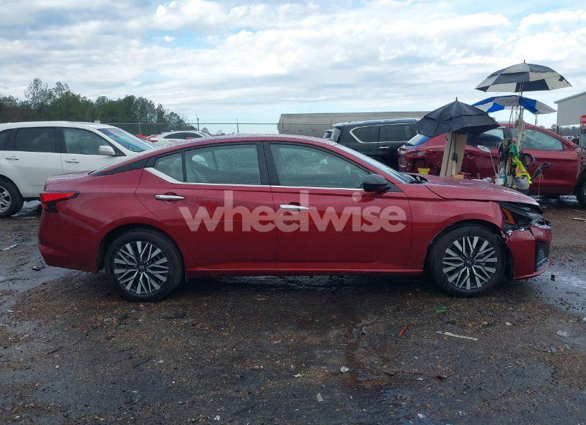 Photo 13 of 2025 Nissan Altima SV FWD (VIN 1N4BL4DV6SN307794)