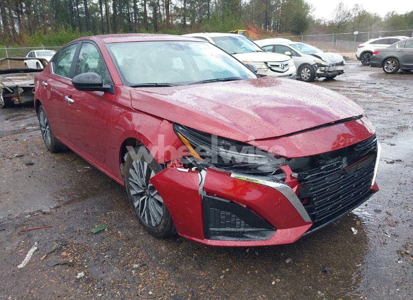 Photo 6 of 2025 Nissan Altima SV FWD (VIN 1N4BL4DV6SN307794)