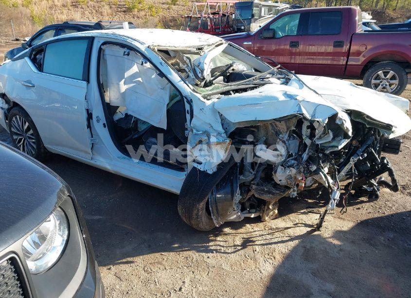 2025 Nissan Altima SV FWD (VIN 1N4BL4DV6SN312638) main photo