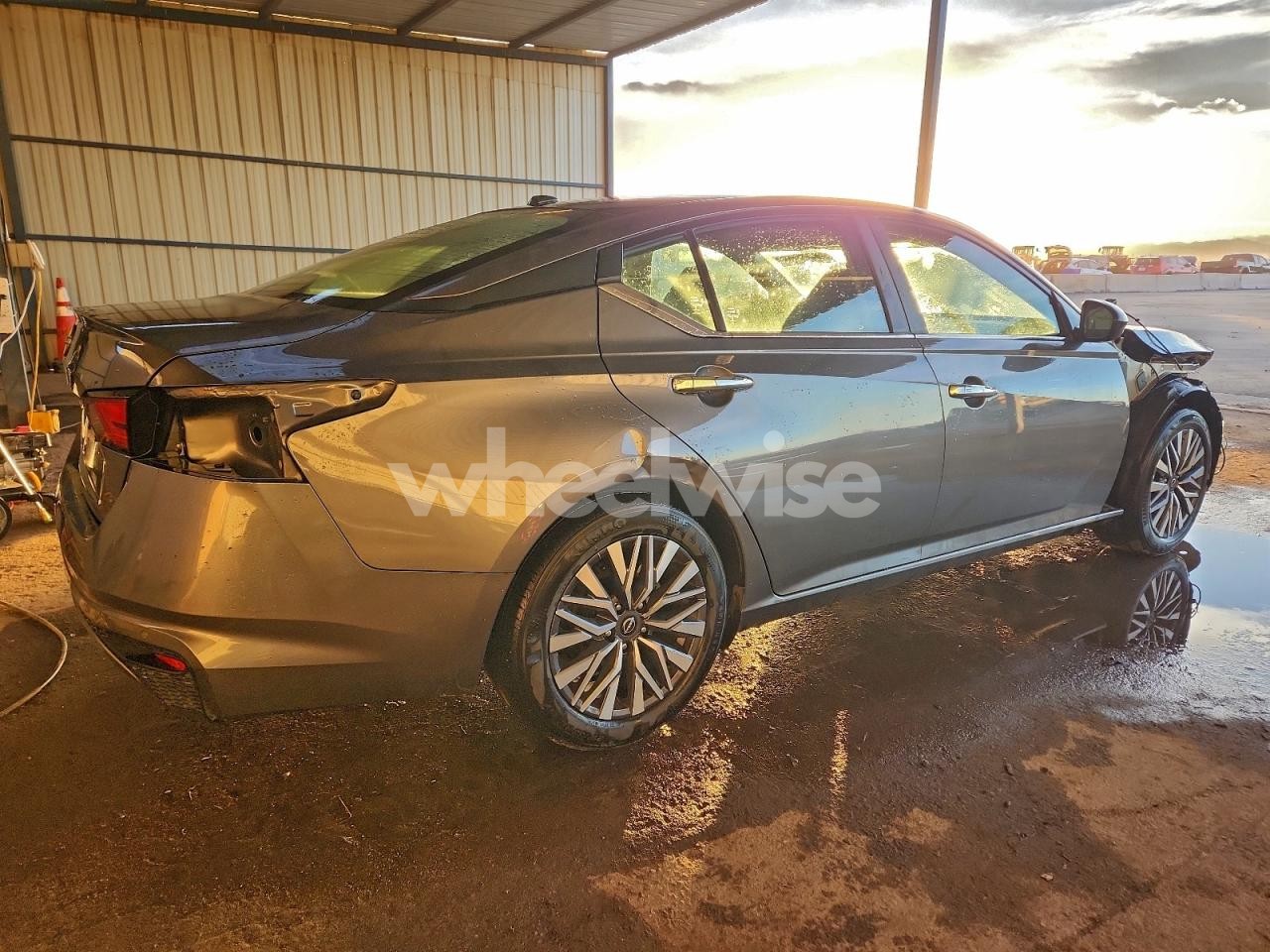 Photo 3 of 2025 NISSAN ALTIMA SV (VIN 1N4BL4DV6SN360088)