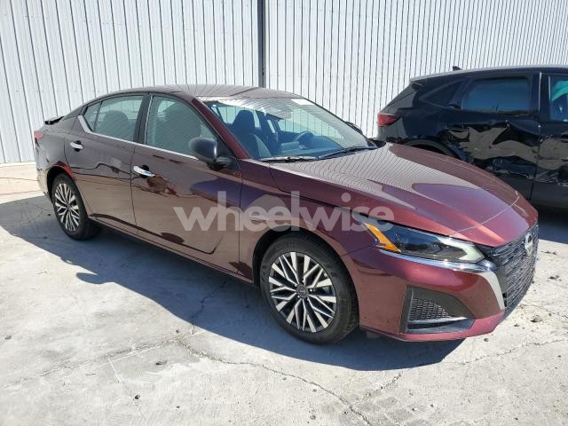 2025 NISSAN ALTIMA SV (VIN 1N4BL4DV6SN377733) main photo