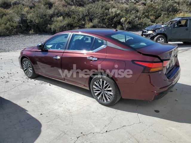 Photo 2 of 2025 NISSAN ALTIMA SV (VIN 1N4BL4DV6SN377733)