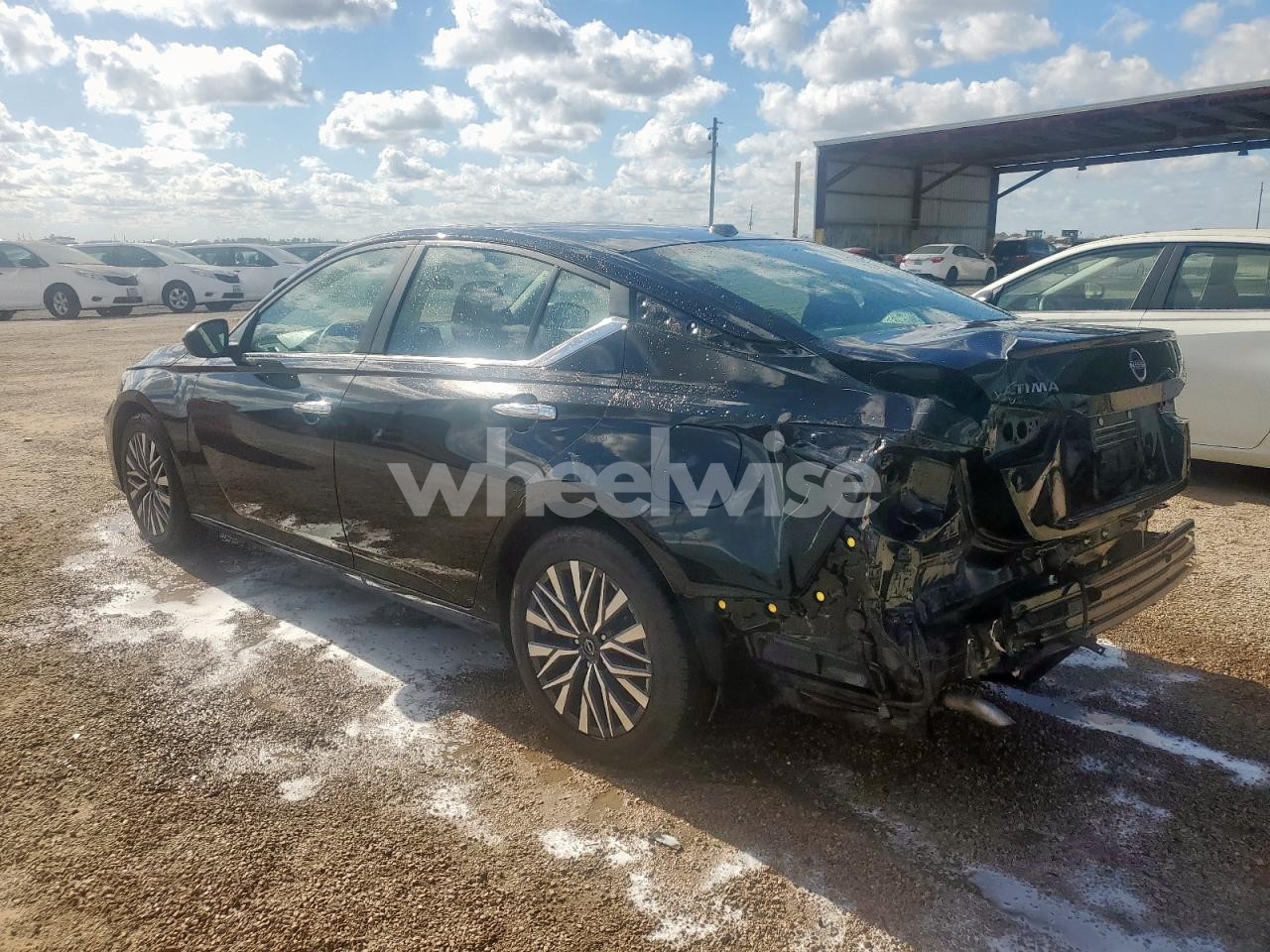 Photo 2 of 2025 NISSAN ALTIMA SV (VIN 1N4BL4DV6SN384942)