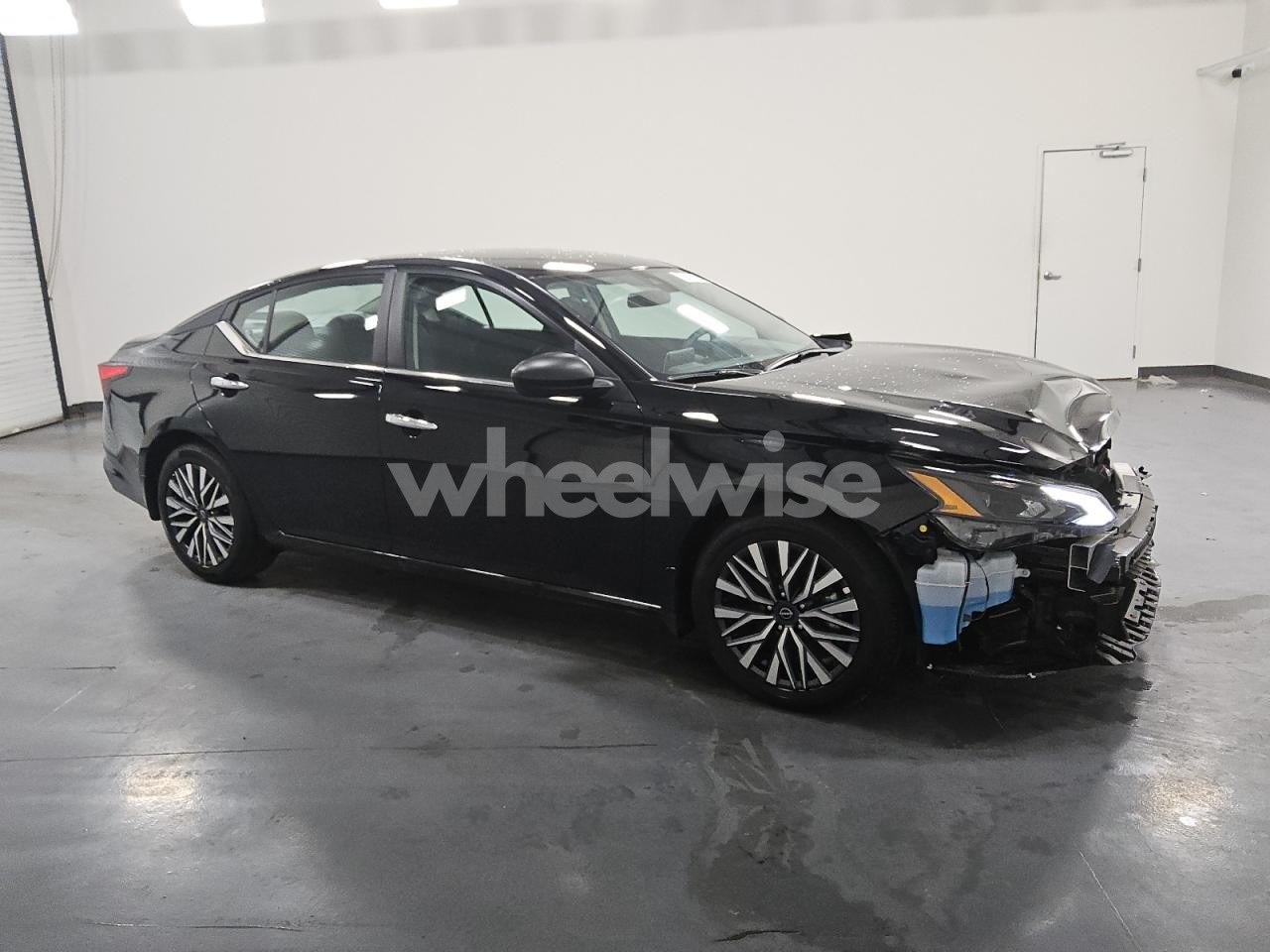 Photo 4 of 2025 NISSAN ALTIMA SV (VIN 1N4BL4DV6SN385637)
