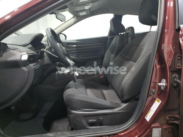 Photo 5 of 2025 NISSAN ALTIMA SV (VIN 1N4BL4DV6SN390806)