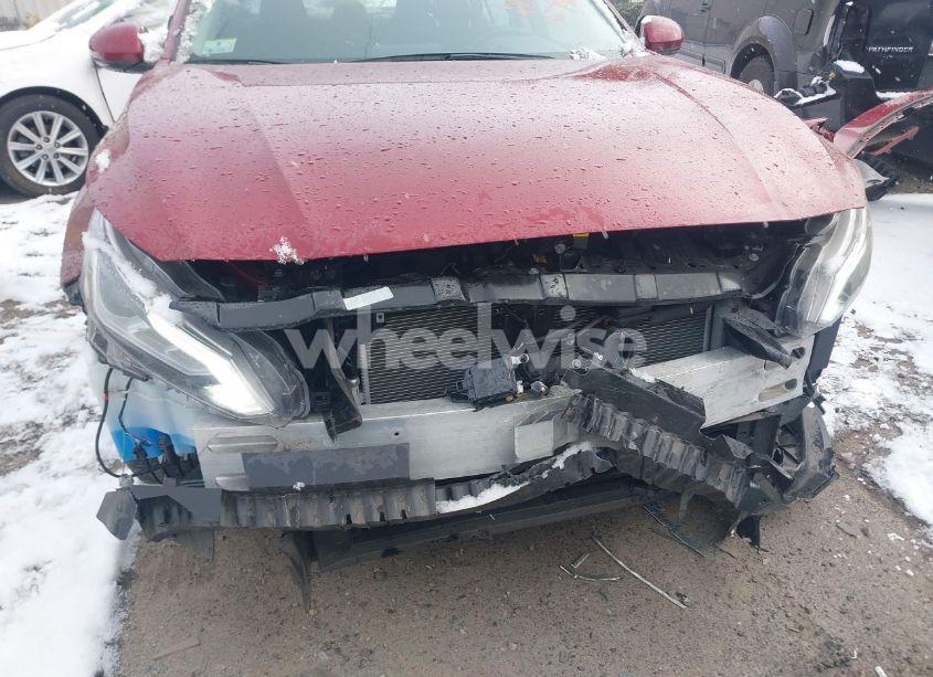 Photo 6 of 2021 Nissan Altima SV FWD (VIN 1N4BL4DV7MN315521)