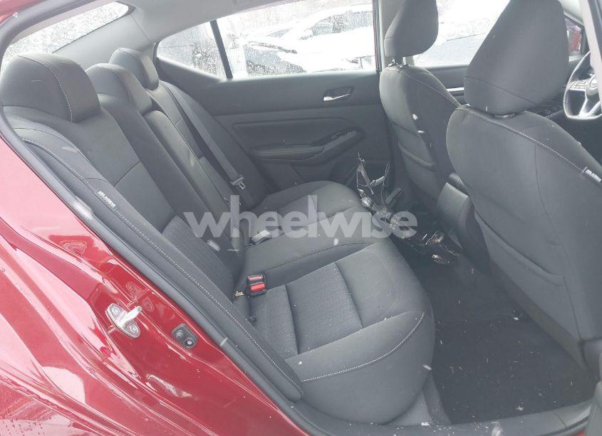 Photo 8 of 2021 Nissan Altima SV FWD (VIN 1N4BL4DV7MN315521)