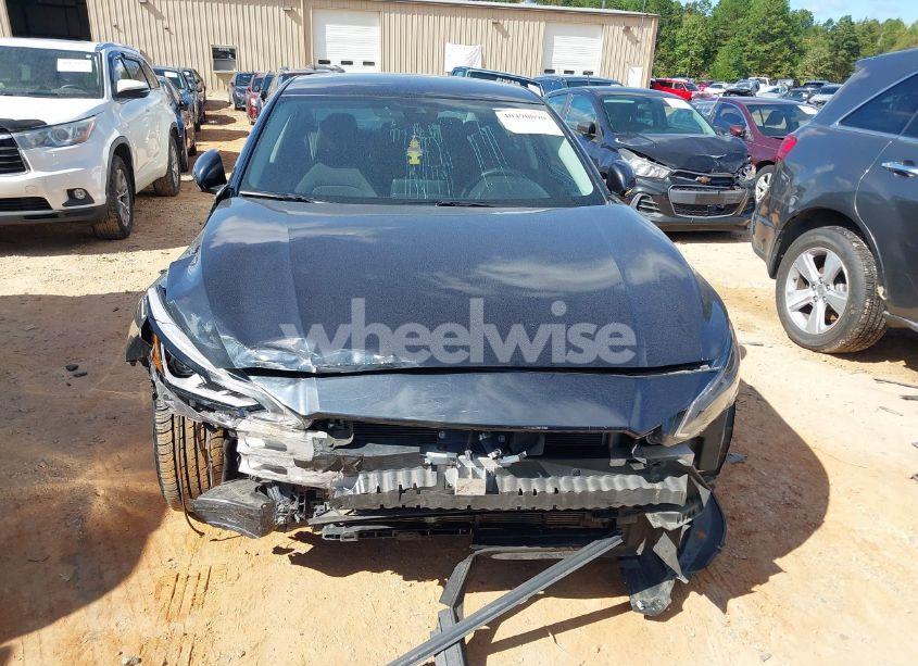 Photo 12 of 2021 Nissan Altima SV FWD (VIN 1N4BL4DV7MN325871)