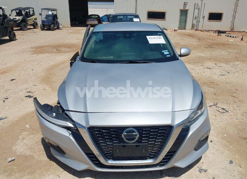 Photo 12 of 2021 Nissan Altima SV FWD (VIN 1N4BL4DV7MN335798)