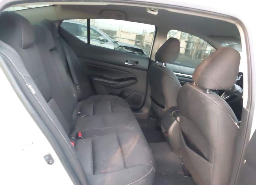 Photo 8 of 2021 Nissan Altima SV FWD (VIN 1N4BL4DV7MN356327)