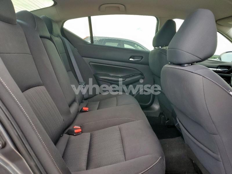 2021 NISSAN ALTIMA SV N/A (VIN 1N4BL4DV7MN396925) main photo