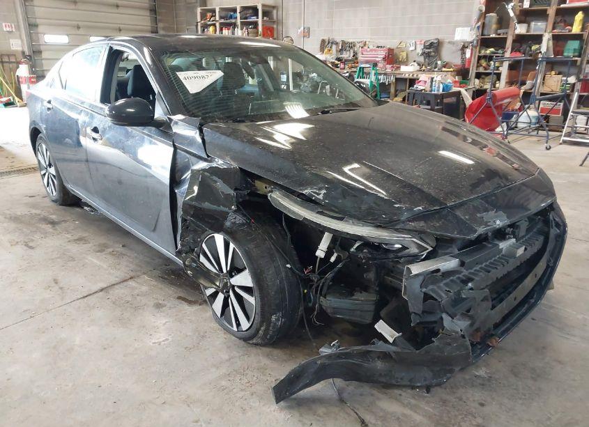 Photo 6 of 2022 Nissan Altima SV FWD (VIN 1N4BL4DV7NN314659)