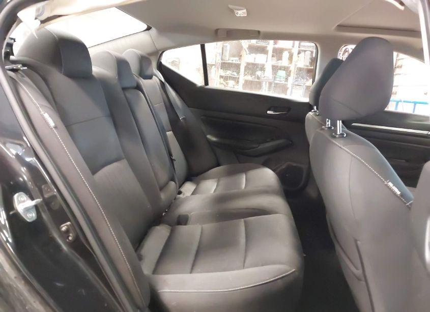 Photo 8 of 2022 Nissan Altima SV FWD (VIN 1N4BL4DV7NN314659)