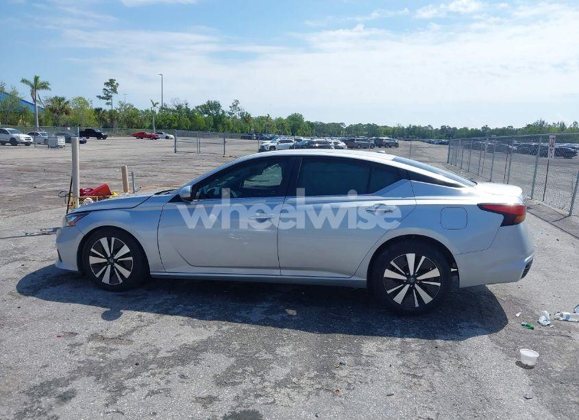 Photo 14 of 2022 Nissan Altima SV FWD (VIN 1N4BL4DV7NN410422)