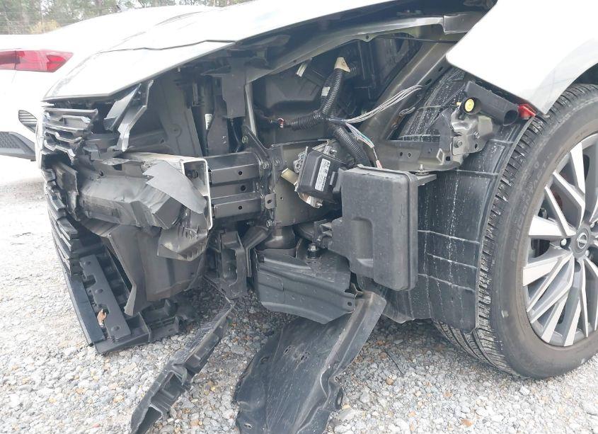 Photo 18 of 2023 Nissan Altima SV FWD (VIN 1N4BL4DV7PN326099)