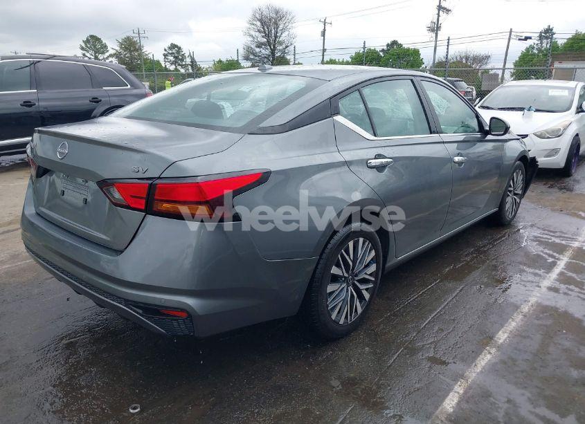 Photo 4 of 2023 Nissan Altima SV FWD (VIN 1N4BL4DV7PN328287)