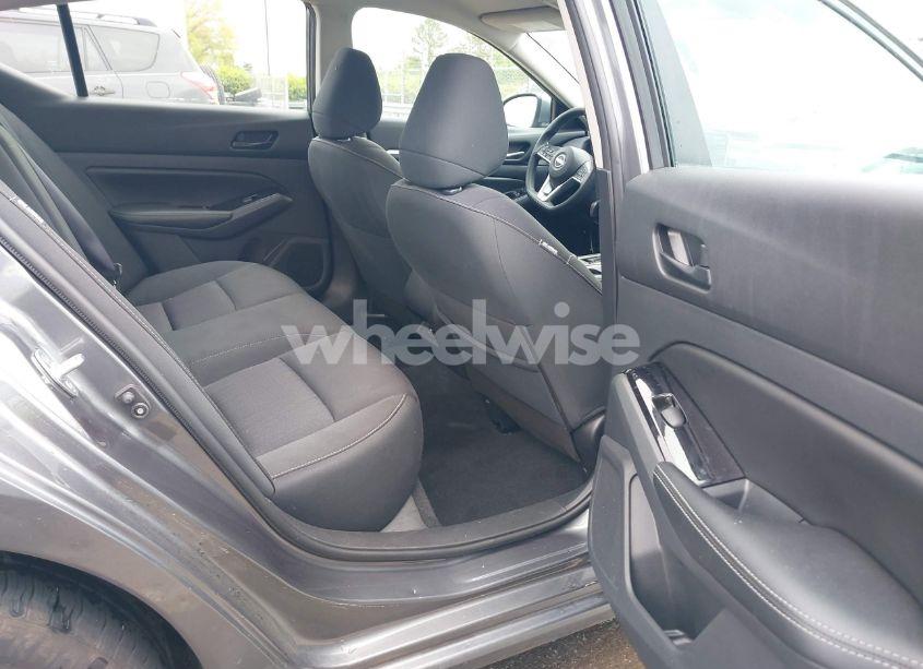 Photo 8 of 2023 Nissan Altima SV FWD (VIN 1N4BL4DV7PN328287)