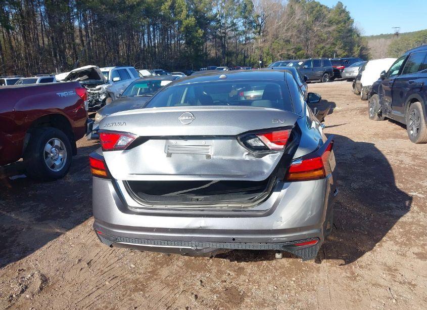 Photo 16 of 2023 Nissan Altima SV FWD (VIN 1N4BL4DV7PN345574)