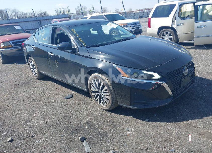 2023 Nissan Altima SV FWD (VIN 1N4BL4DV7PN387968) main photo