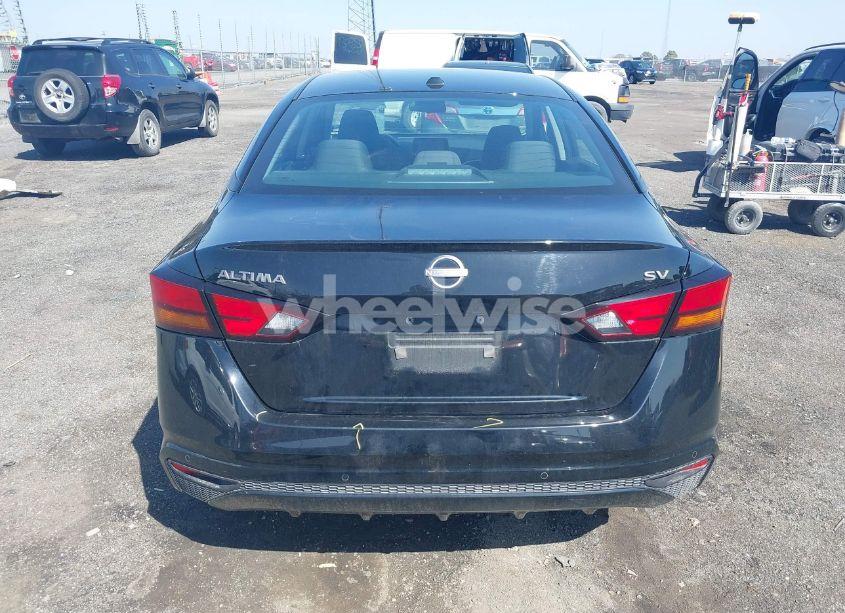 Photo 16 of 2023 Nissan Altima SV FWD (VIN 1N4BL4DV7PN387968)