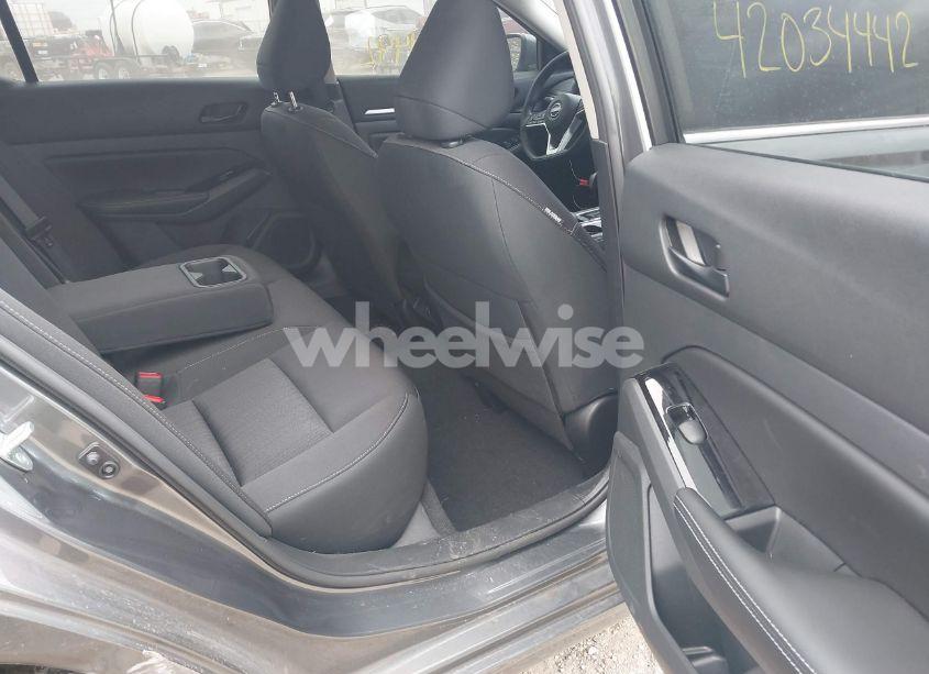 Photo 8 of 2023 Nissan Altima SV FWD (VIN 1N4BL4DV7PN413629)