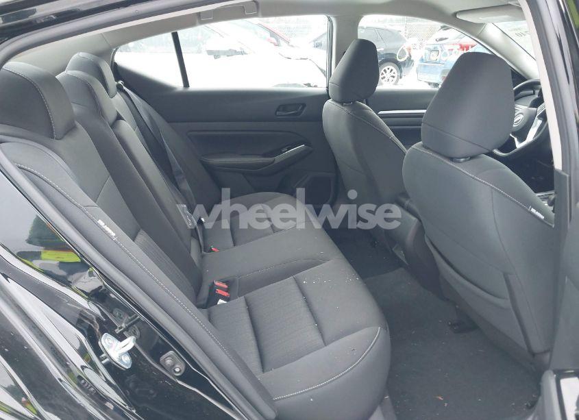 Photo 8 of 2023 Nissan Altima SV FWD (VIN 1N4BL4DV7PN416739)