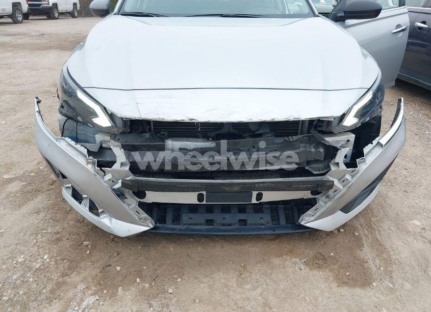 Photo 6 of 2024 Nissan Altima SV FWD (VIN 1N4BL4DV7RN304056)