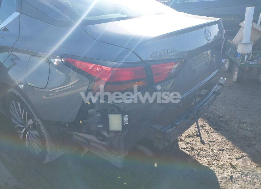 Photo 6 of 2024 Nissan Altima SV FWD (VIN 1N4BL4DV7RN328213)