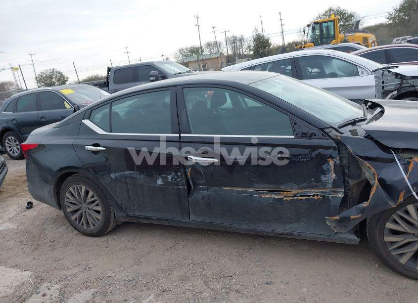 Photo 13 of 2024 Nissan Altima SV FWD (VIN 1N4BL4DV7RN366492)