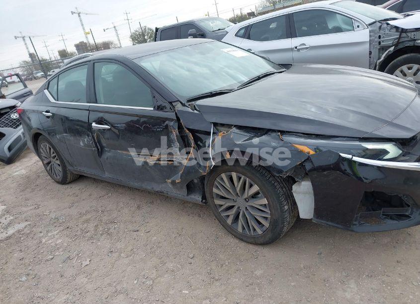 Photo 6 of 2024 Nissan Altima SV FWD (VIN 1N4BL4DV7RN366492)